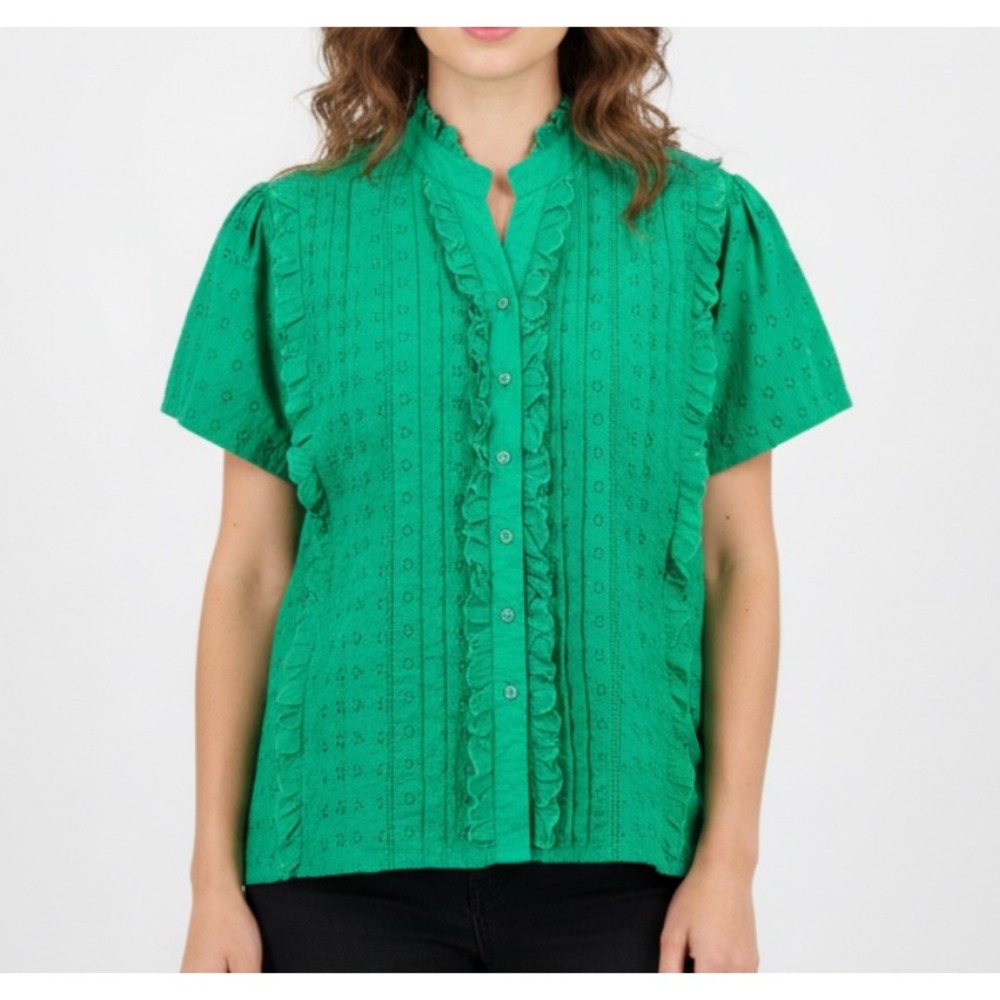 LAYERZ CLOTHING Kelly Green EYELET LACE TOP Ruffle Trim Button-Up Lined SIZE M